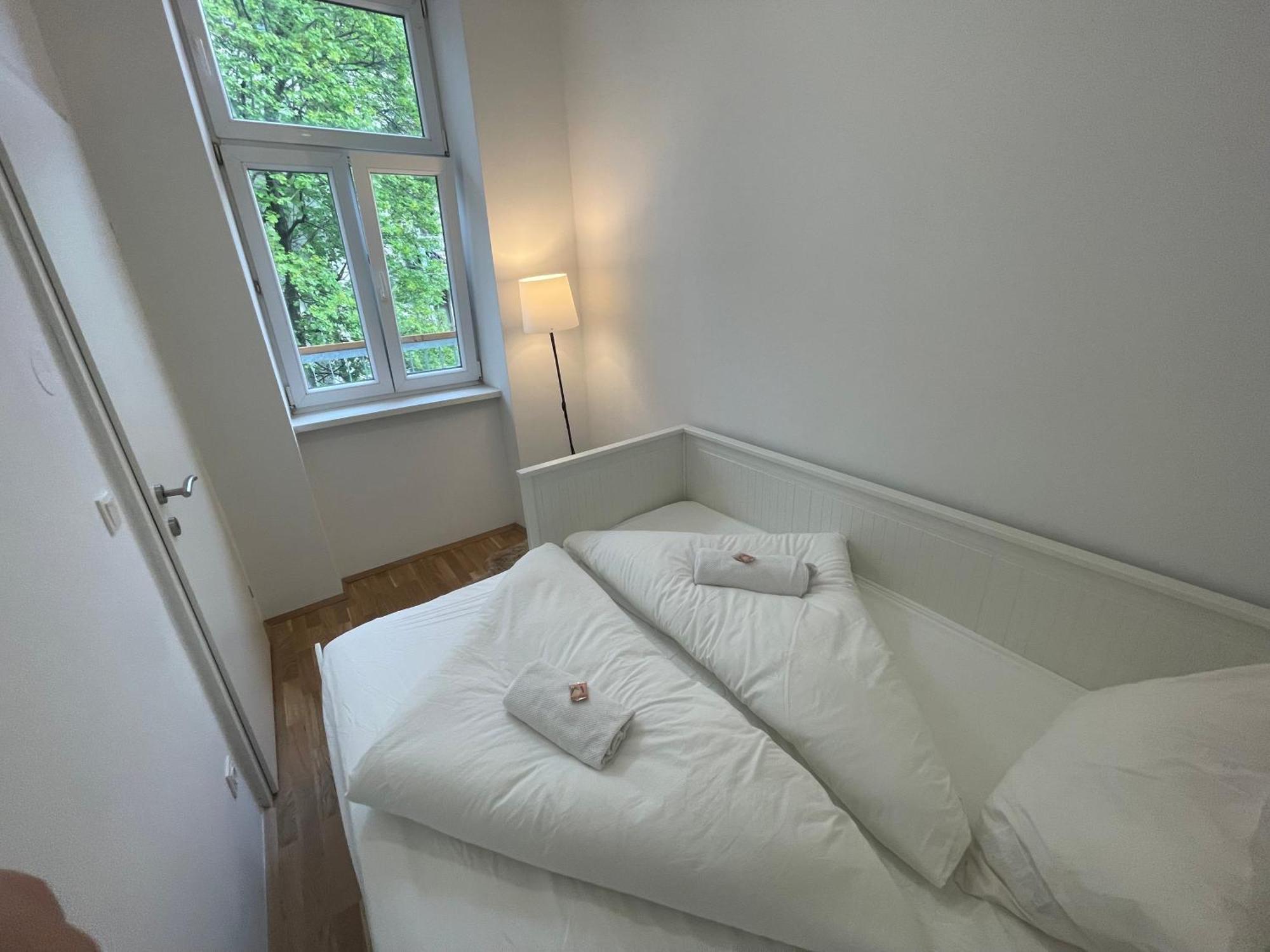New Apartment With Balcony 11 Viena Exterior foto